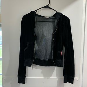 Black velour hard tail hoodie sweater